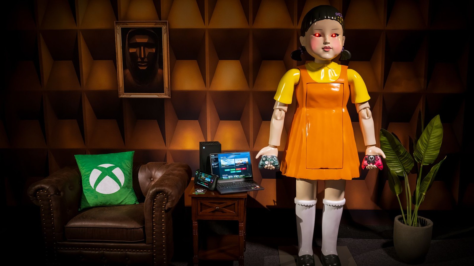 Xbox携手《鱿鱼游戏》推出限量手柄及游戏柜